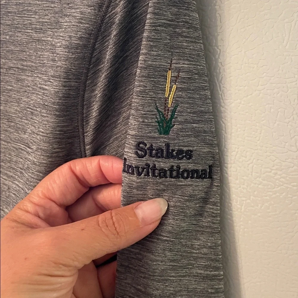 Greyson Women’s Medium Heathered Gray Zip Pullover Stakes Invitational Logo - Picture 5 of 10